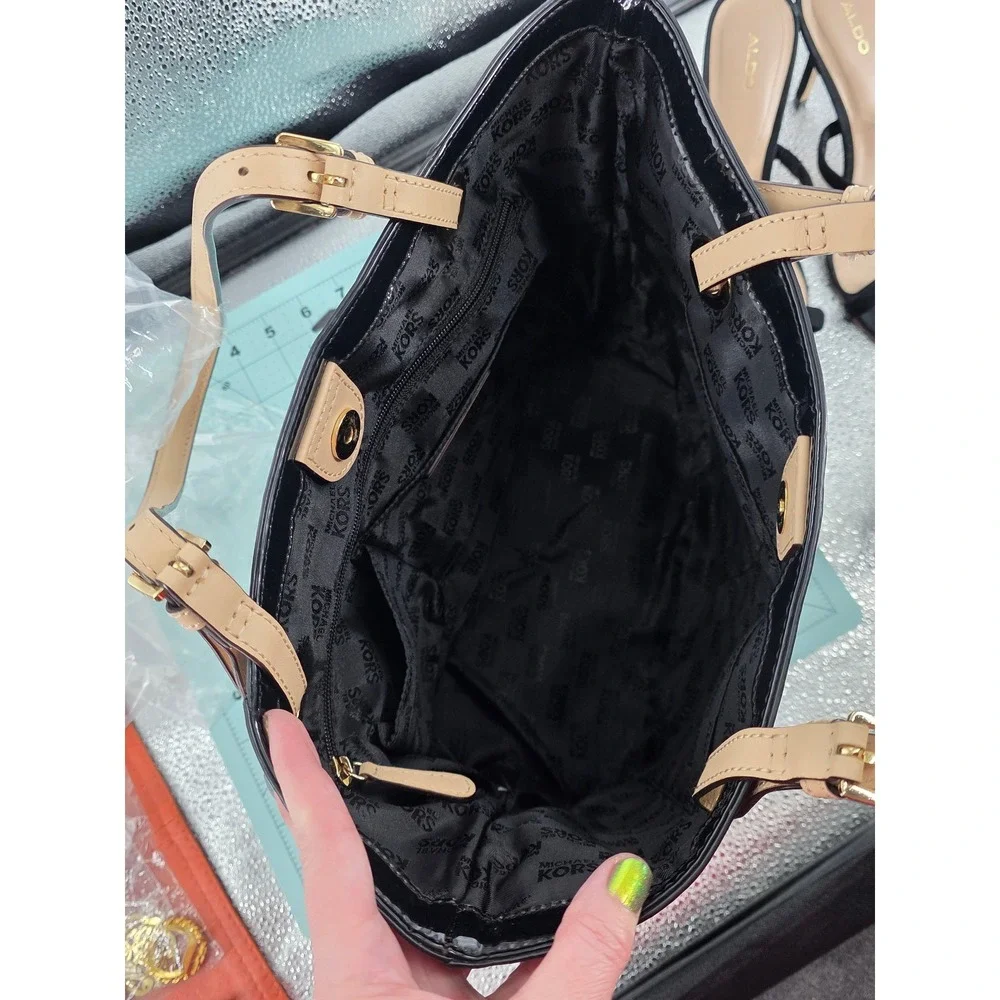 Michael Kors MK Black Patent Leather Tote Shoulder Bag Medium EUC!‎